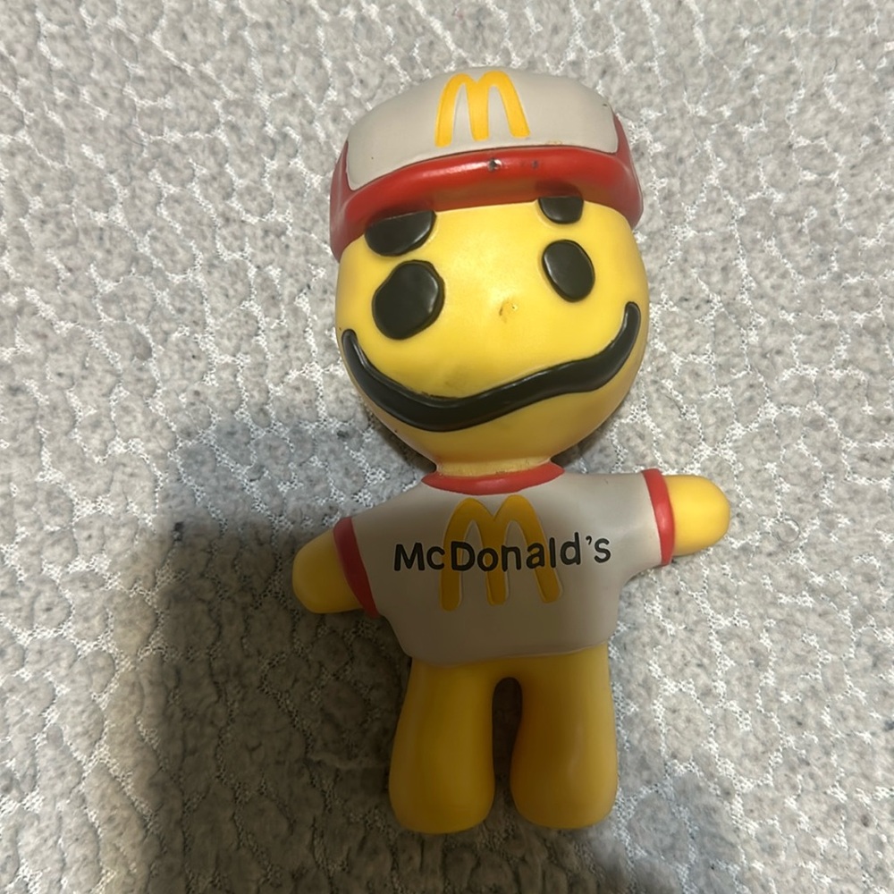 Cactus jack X McDonalds collaborate figurine